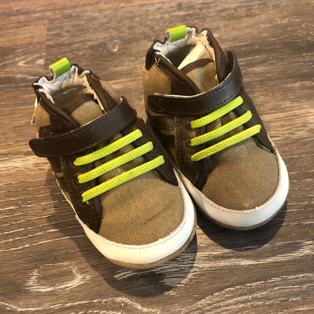 Robeez baby walking shoes